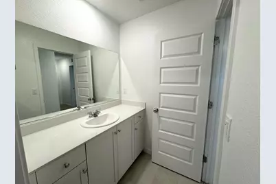 8524 Anker Way, Elk Grove, CA 95757 - Photo 28