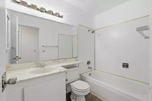 9821 Winterwood Way, Sacramento, CA 95827 - Photo 16