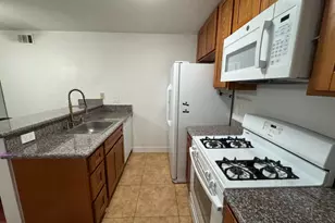 4710 Greenholme Dr, Sacramento, CA 95842 - Photo 4