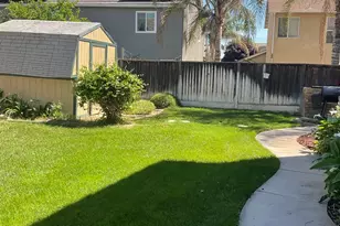 1880 Lane Ct, Los Banos, CA 93635 - Photo 10