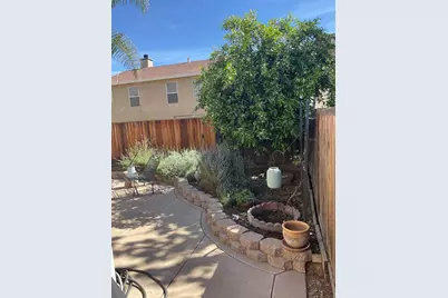 1880 Lane Court, Los Banos, CA 93635 - Photo 10