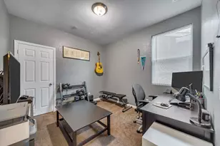 844 Castellona Dr, Newman, CA 95360 - Photo 16