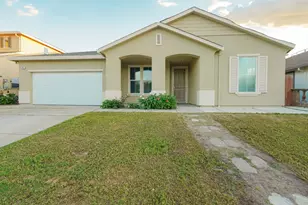 7411 Louise Ave, Winton, CA 95388 - Photo 1