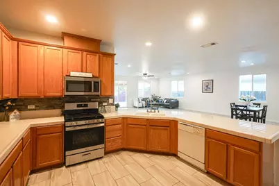 7411 Louise Avenue, Winton, CA 95388 - Photo 10