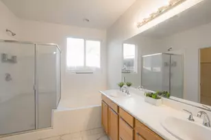 7411 Louise Ave, Winton, CA 95388 - Photo 16