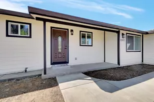 1327 14th St, Oroville, CA 95965 - Photo 1