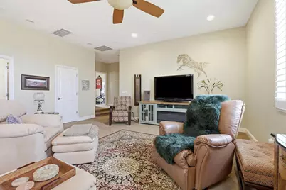 1476 Montauban Court, Tracy, CA 95304 - Photo 8