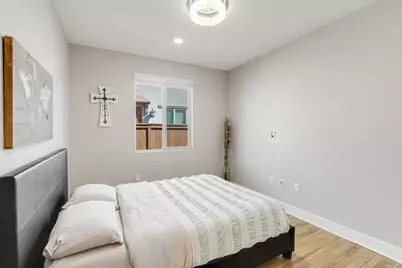 8817 Piano Cir, Elk Grove, CA 95757 - Photo 40