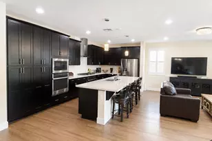 8817 Piano Cir, Elk Grove, CA 95757 - Photo 14