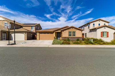 8817 Piano Cir, Elk Grove, CA 95757 - Photo 2