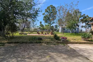 6949 Eric Ln, Wheatland, CA 95692 - Photo 2