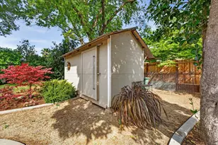 5525 Kenneth Ave, Carmichael, CA 95608 - Photo 24