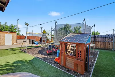 2360 Fir Avenue, Merced, CA 95348 - Photo 38