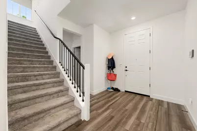 998 Fullerton Ranch Dr, Lincoln, CA 95648 - Photo 6