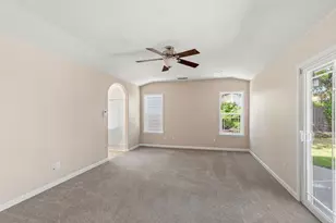 1841 S Willow Creek Dr, Tracy, CA 95376 - Photo 28