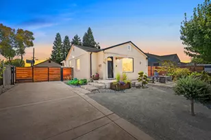 307 Toyon Way, Roseville, CA 95678 - Photo 1