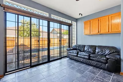 7351 Perera Circle, Sacramento, CA 95831 - Photo 16