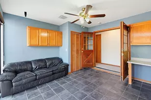 7351 Perera Cir, Sacramento, CA 95831 - Photo 18