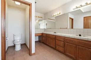7351 Perera Cir, Sacramento, CA 95831 - Photo 38