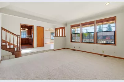 7351 Perera Circle, Sacramento, CA 95831 - Photo 6