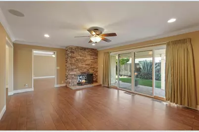 5501 Claremont Avenue, Stockton, CA 95207 - Photo 18
