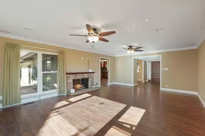 5501 Claremont Avenue, Stockton, CA 95207 - Photo 14