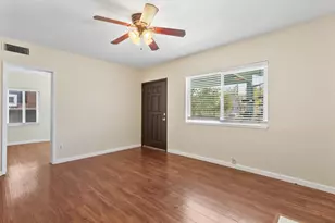 3101 T St, Sacramento, CA 95816 - Photo 10