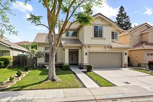 10738 Pleasant Valley Cir, Stockton, CA 95209 - Photo 2