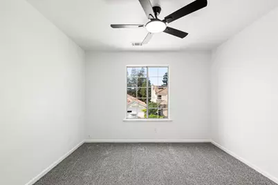 10738 Pleasant Valley Circle, Stockton, CA 95209 - Photo 32