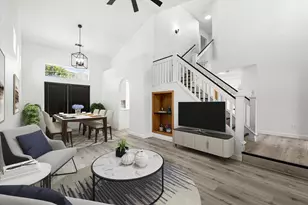 10738 Pleasant Valley Cir, Stockton, CA 95209 - Photo 6