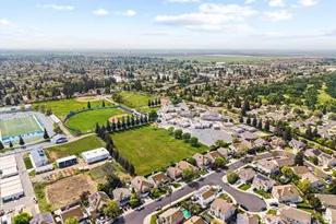 10738 Pleasant Valley Cir, Stockton, CA 95209 - Photo 42