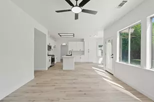 10738 Pleasant Valley Cir, Stockton, CA 95209 - Photo 16