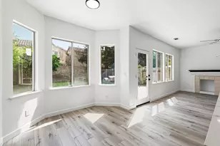 10738 Pleasant Valley Cir, Stockton, CA 95209 - Photo 14