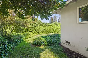 122 Harber Ct, Sacramento, CA 95864 - Photo 40