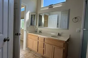 954 Avenida Real, Ceres, CA 95307 - Photo 18