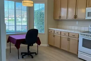 954 Avenida Real, Ceres, CA 95307 - Photo 6