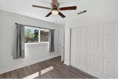 4424 12th Avenue, Sacramento, CA 95820 - Photo 34