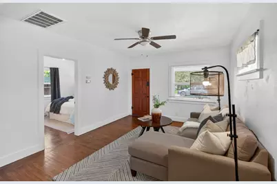 4424 12th Avenue, Sacramento, CA 95820 - Photo 8