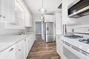 2500 41st St, Sacramento, CA 95817 - Photo 6