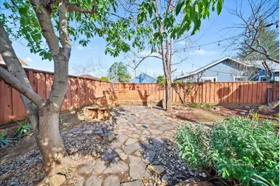 2500 41st Street, Sacramento, CA 95817 - Photo 32