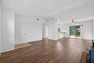 10082 Kern River Court, Rancho Cordova, CA 95670 - Photo 6