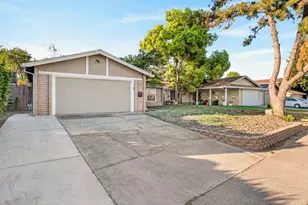 10082 Kern River Ct, Rancho Cordova, CA 95670 - Photo 2