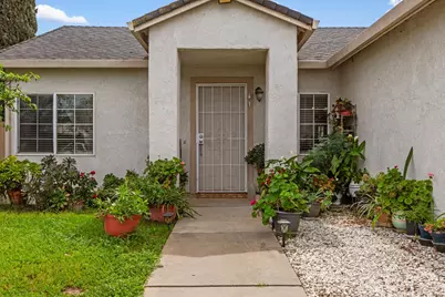 2376 Zinfandel Drive, Livingston, CA 95334 - Photo 4