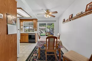 8924 Lanier Way, Sacramento, CA 95826 - Photo 20