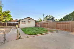 1022 Frienza Ave, Sacramento, CA 95815 - Photo 34