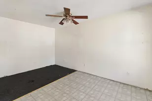 1022 Frienza Ave, Sacramento, CA 95815 - Photo 8