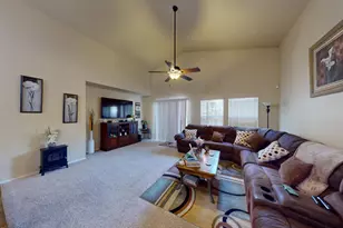 17 Walker Ranch Pkwy, Patterson, CA 95363 - Photo 16