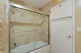 306 Bella Vista Dr, Lodi, CA 95242 - Photo 16