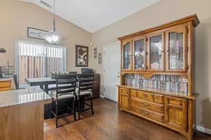 517 Tucker Ave, Sanger, CA 93657 - Photo 6