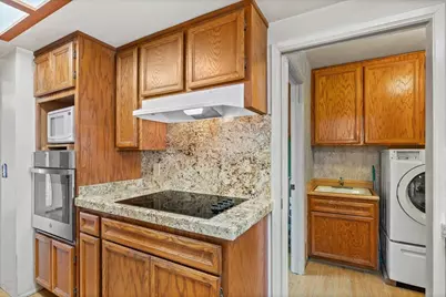 1424 Rose Avenue, Modesto, CA 95355 - Photo 22